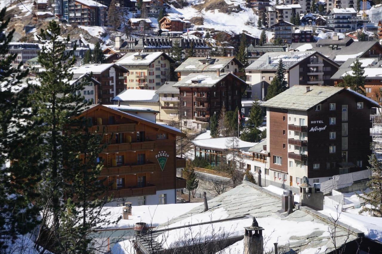 Haus Oasis Ferienwohnung-Holiday Apartment Zermatt Extérieur photo